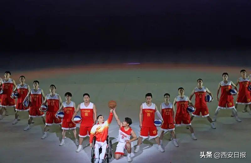 2025新澳門正版免費,高效性計劃實施_44